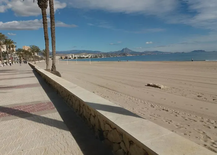 2º Linea De Playa, Barcelona